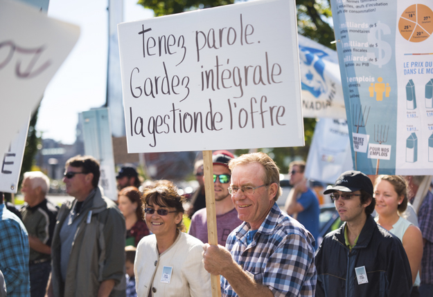 Après Montréal, des producteurs sous gestion de l’offre se déplaceront le 29 septembre vers Ottawa. Crédit photo : Martin Ménard/TCN