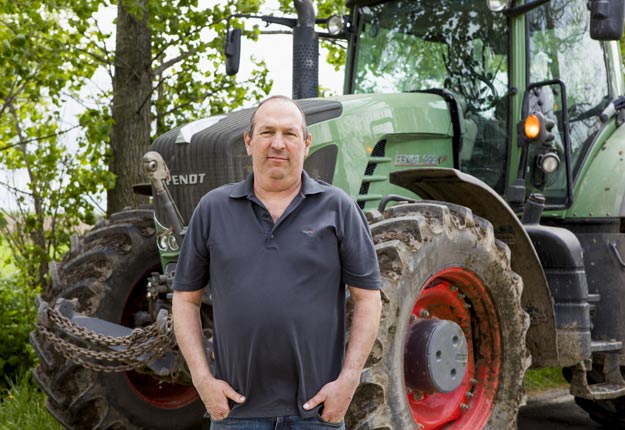 Le Fonds de soutien aux producteurs agricoles vient d’être créé afin d’aider financièrement Michel Fabry, le producteur laitier qui a vidé sa citerne de lisier dans le terrain de stationnement de l’Union des producteurs agricoles. Crédit photo : Archives TCN