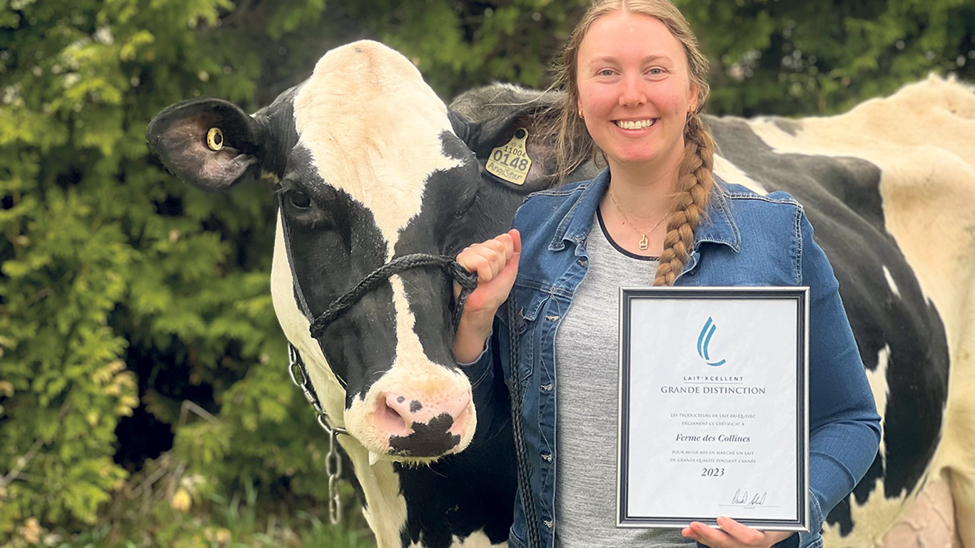 La propriétaire de la Ferme des collines, Corinne Bouffard-Demers, s’est vu décerner un certificat de grande distinction dès sa première année de démarrage. Photo : Gracieuseté de Corinne Bouffard-Demers