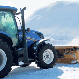 Pour plusieurs déneigeurs, s’adapter aux nouvelles réalités climatiques fait partie du métier. Photo : Archives/TCN