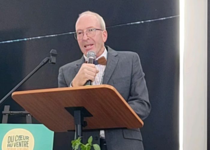 Michel Brien, président de la Fédération de l’UPA-Estrie, et Paul Doyon, premier vice-président de l’UPA, ont été témoins du rejet du plan de financement de l’Union par les propriétaires de petites fermes de l’Estrie.