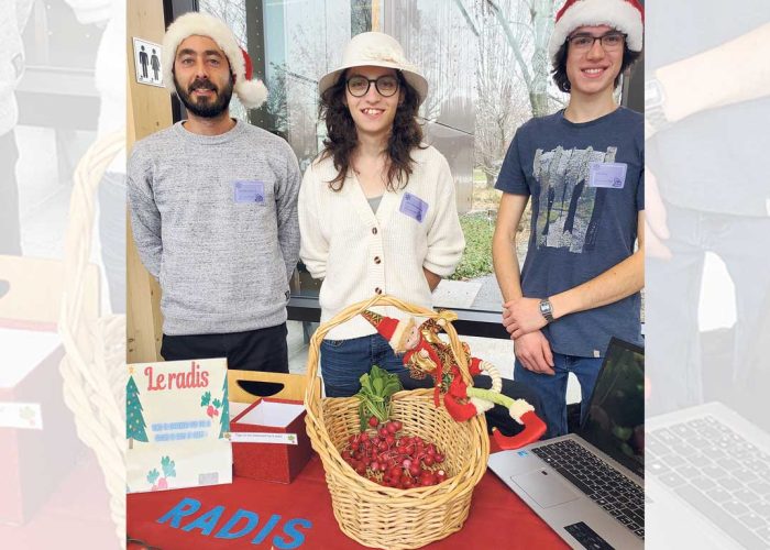 Les étudiants du programme TPHA, de l’ITAQ, organisent la 3e édition du réveillon agroalimentaire, un projet consistant à mettre en lumière les compétences acquises dans le programme d’études techniques. Sur la photo, un kiosque sur la régie de production des légumes du Québec de l’édition de 2023 du réveillon agroalimentaire. Photo : ITAQ