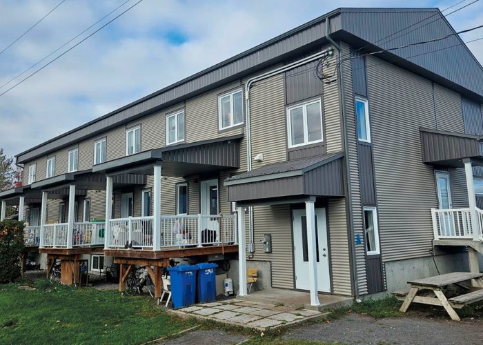 Les producteurs agricoles souhaitent que les autorités fassent preuve de souplesse pour les logements existants. Photo : Gracieuseté de Delfland inc.