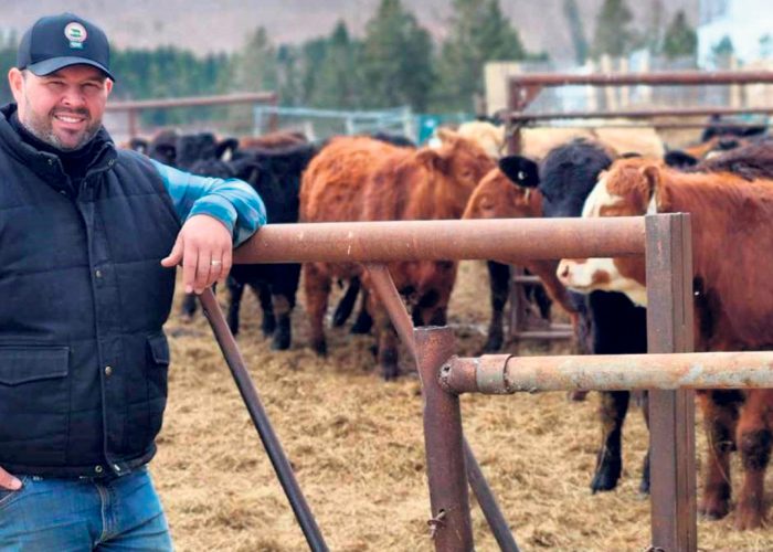 Sébastien Vachon estime que 50 éleveurs sur 330 produisent 80 % du volume québécois de bœuf. Leur adhésion est donc essentielle, selon lui, afin d’accroître la qualité du produit. Photo : Gracieuseté de Sébastien Vachon